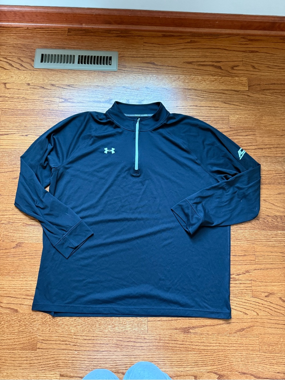 Under Armour Men's Navy Quarter-Zip